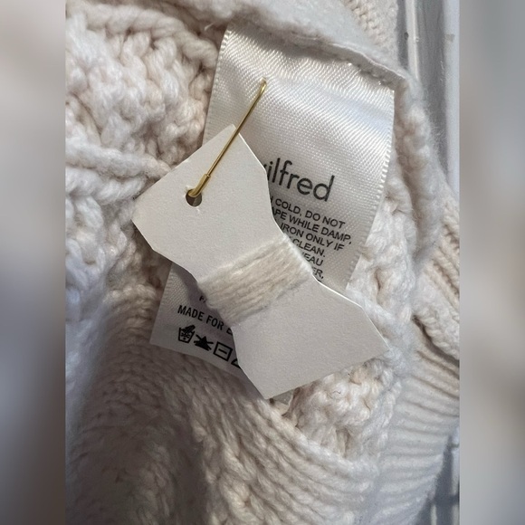 Aritzia Alps Merino wool-cotton cable-knit cardigan Size S $198 LIKE NEW - Picture 5 of 7